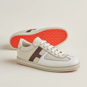 boomerang-sneaker--211861ZHF8-worn-1-0-0-800-800_g