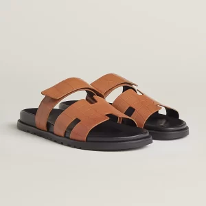 chypre-sandal--231882ZHD1-worn-1-0-0-800-800_g