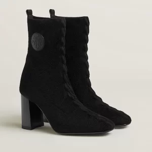 volver-90-ankle-boot--232155Z 02-front-wm-1-0-0-800-800_g